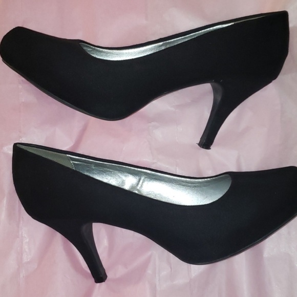 XAPPEAL Sadie Black Pump Heels Women’s Faux
Suede Size US 7.5 Career - Picture 2 of 8